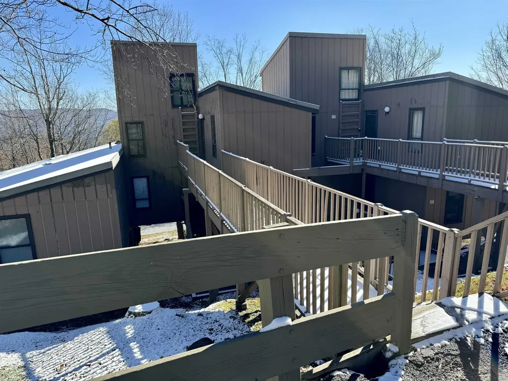 116 Middle Earth Drive Warren VT 05674