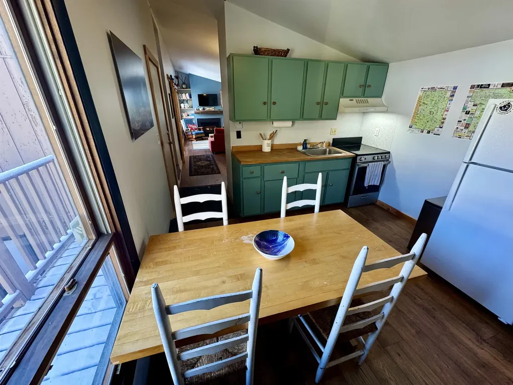 116 Middle Earth Drive Warren VT 05674