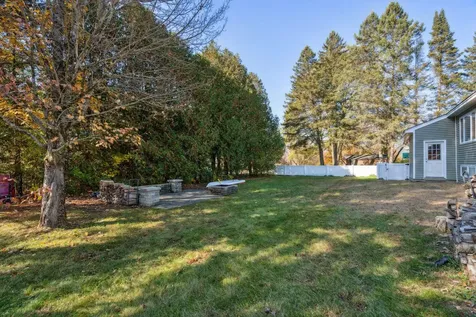 196 Bank Street Extension Lebanon NH 03766