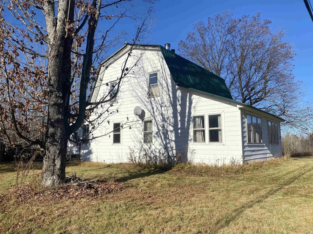 4460 Vt Route 114 S Norton VT 05907