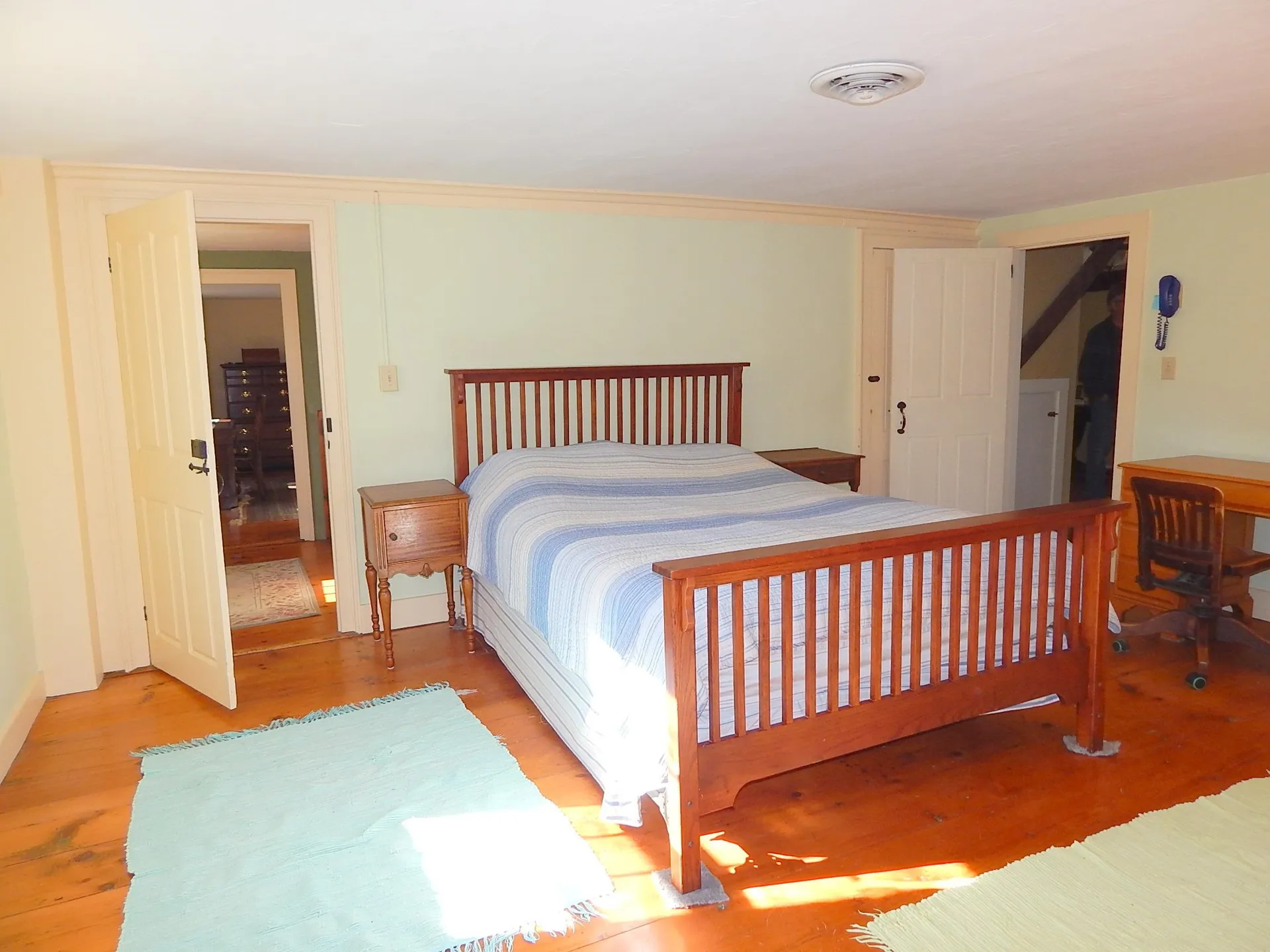 18 Middle Road Deerfield NH 03037