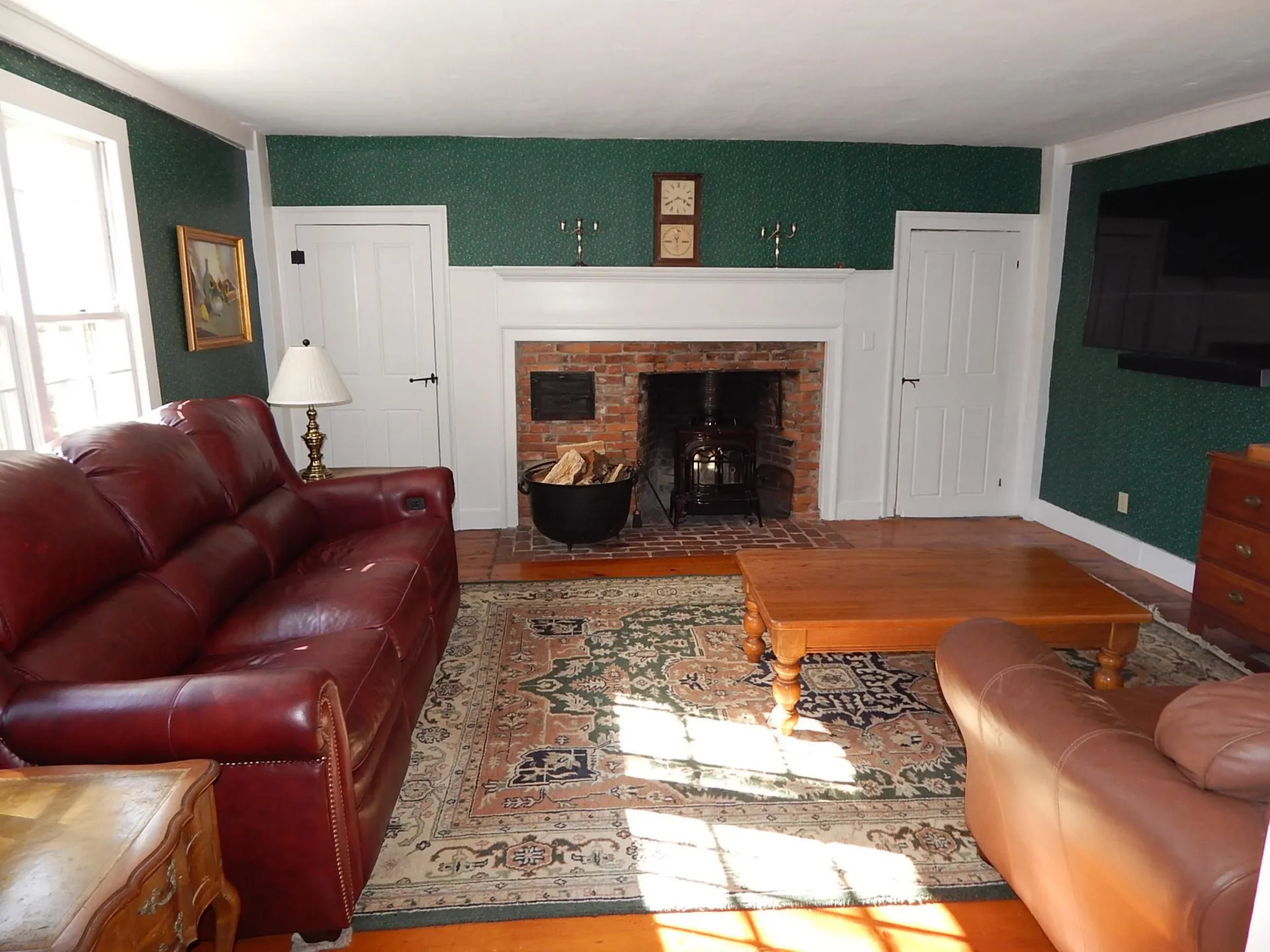 18 Middle Road Deerfield NH 03037