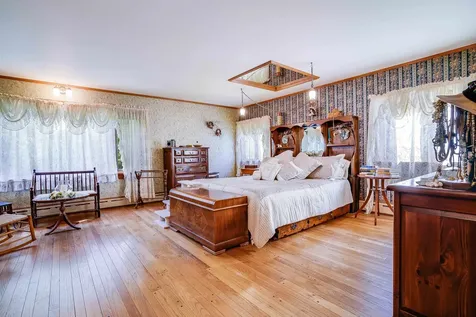 53 Lark Street Franklin NH 03235