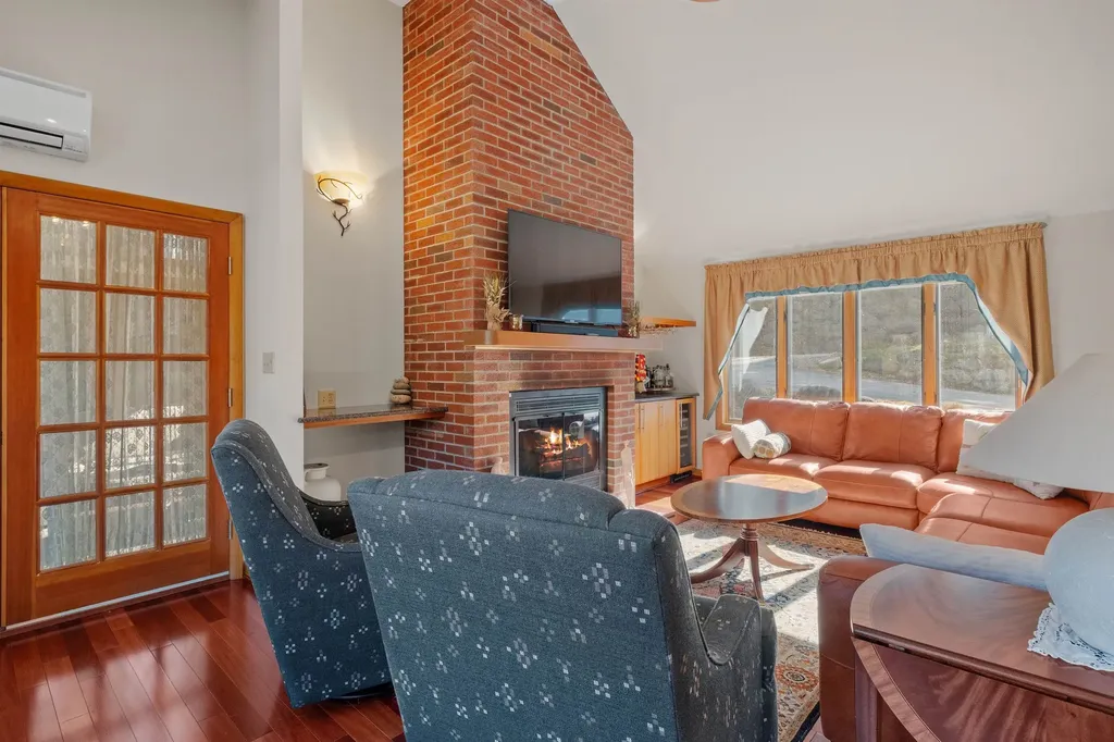 28 Loonwood Drive Lincoln NH 03251