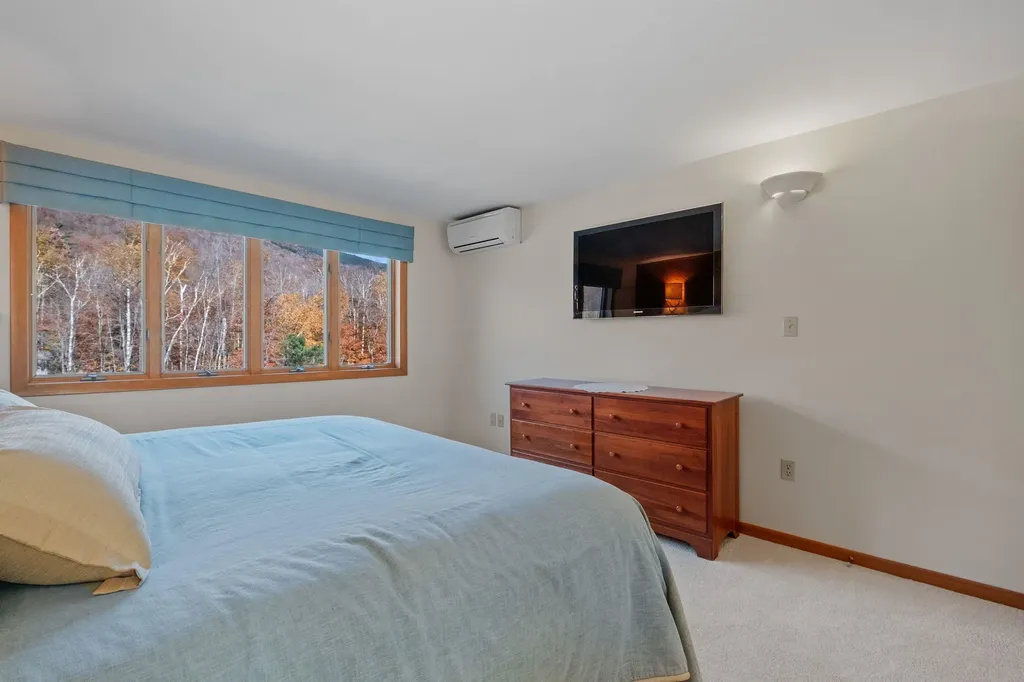 28 Loonwood Drive Lincoln NH 03251