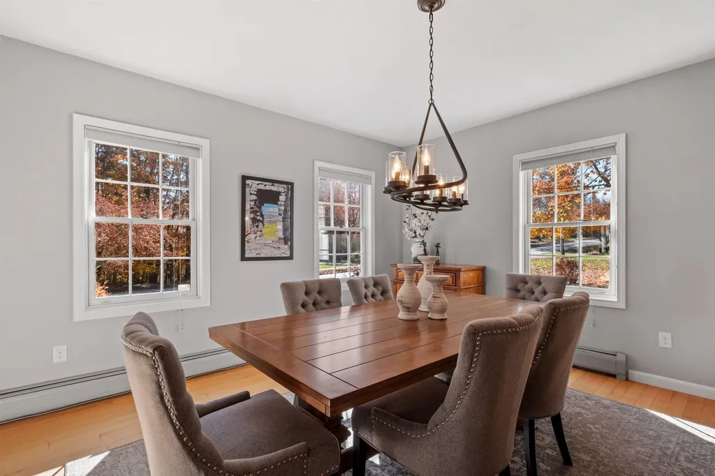 74 Oakmont Drive Concord NH 03301