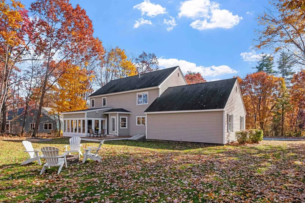 74 Oakmont Drive Concord NH 03301