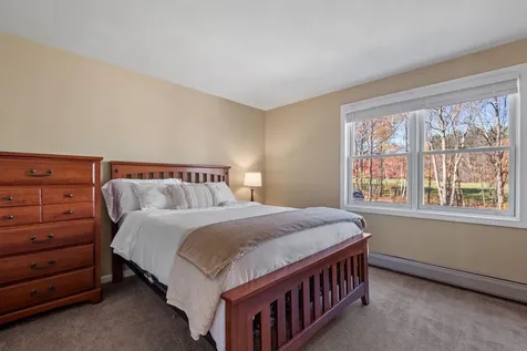 74 Oakmont Drive Concord NH 03301