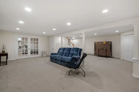 74 Oakmont Drive Concord NH 03301