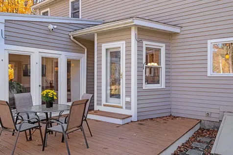 74 Oakmont Drive Concord NH 03301