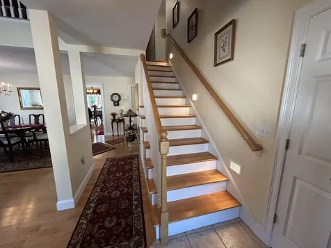 11 Autumn Lane East Kingston NH 03827