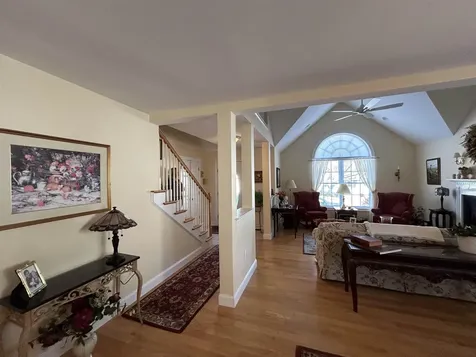 11 Autumn Lane East Kingston NH 03827