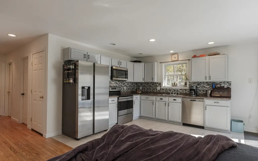 89 River Street Alstead NH 03602