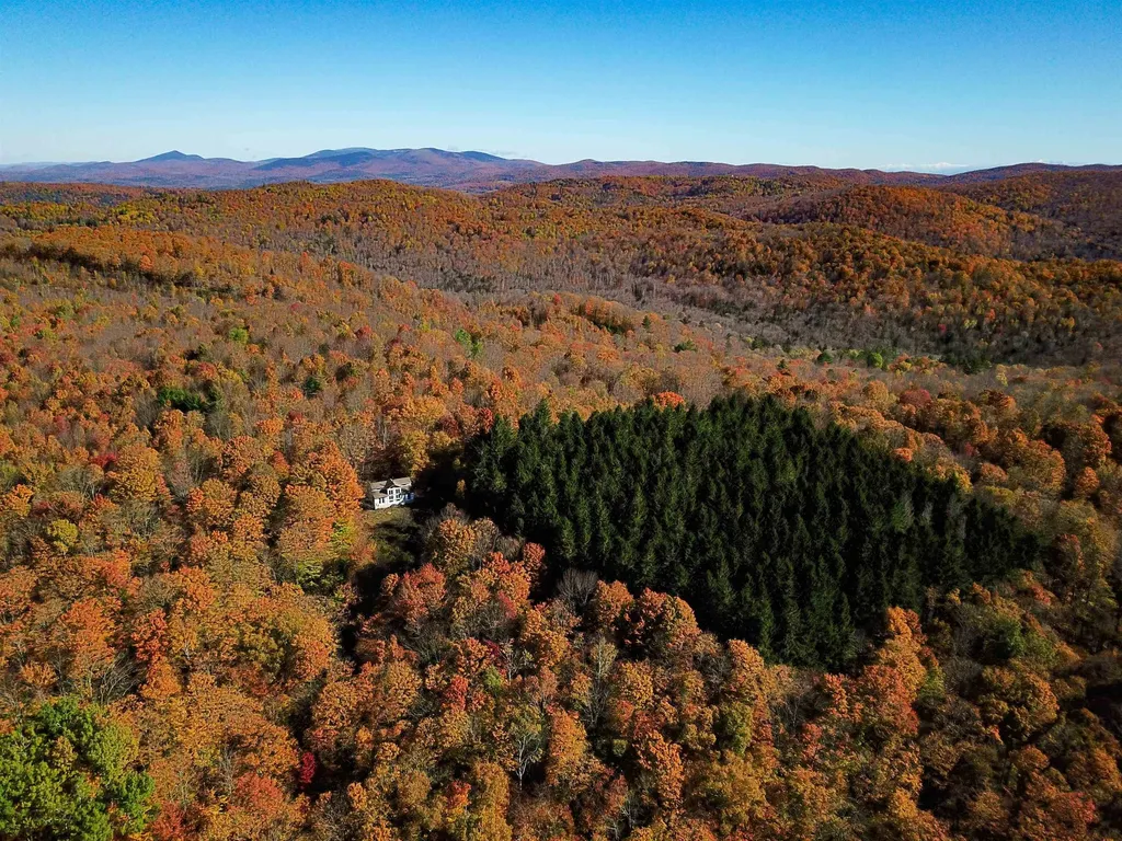 1355 Poor Farm Road Washington VT 05675