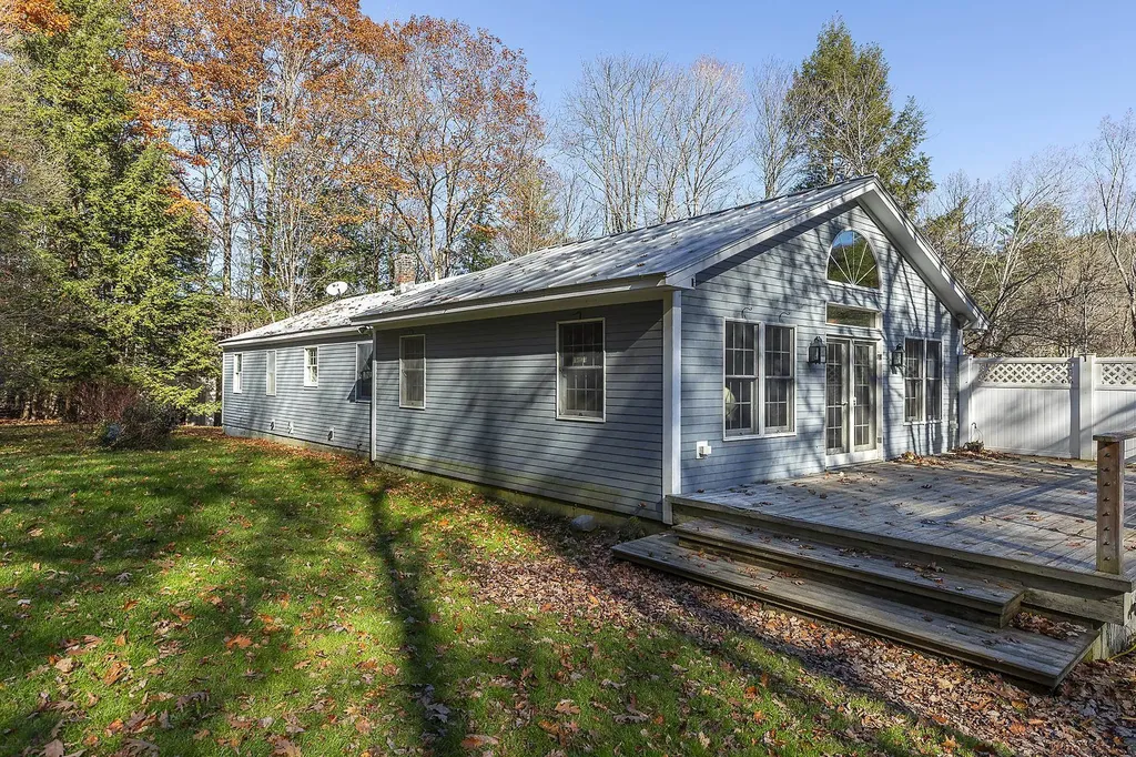 8049 Vt Route 12 Barnard VT 05031