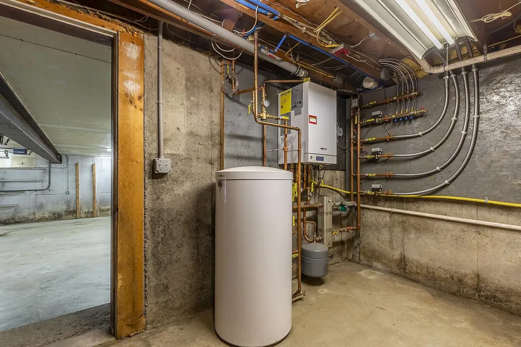 8049 Vt Route 12 Barnard VT 05031