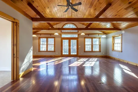 8049 Vt Route 12 Barnard VT 05031