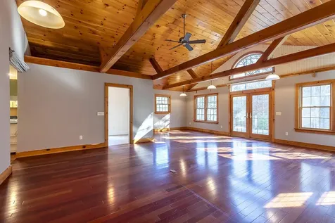 8049 Vt Route 12 Barnard VT 05031