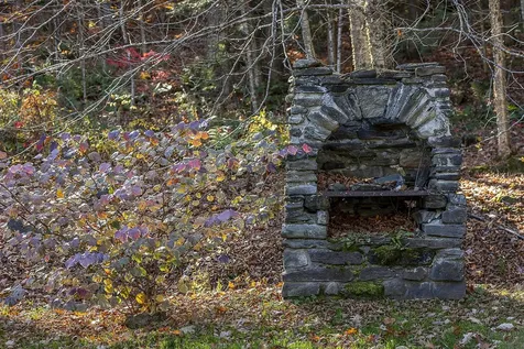 8049 Vt Route 12 Barnard VT 05031