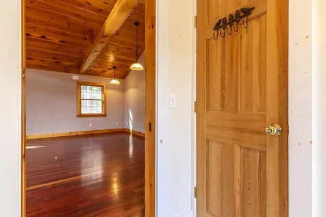 8049 Vt Route 12 Barnard VT 05031