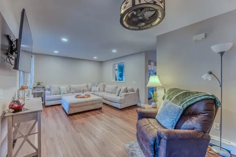 8 Fraser Road Thornton NH 03285