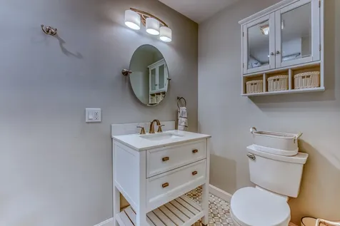 8 Fraser Road Thornton NH 03285