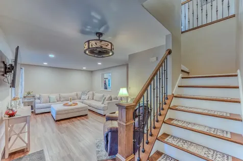 8 Fraser Road Thornton NH 03285