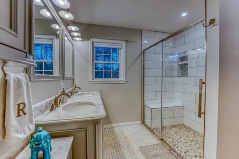 8 Fraser Road Thornton NH 03285