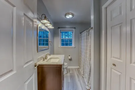 8 Fraser Road Thornton NH 03285