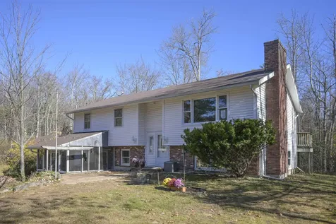 2 Woodlawn Avenue Northfield NH 03276