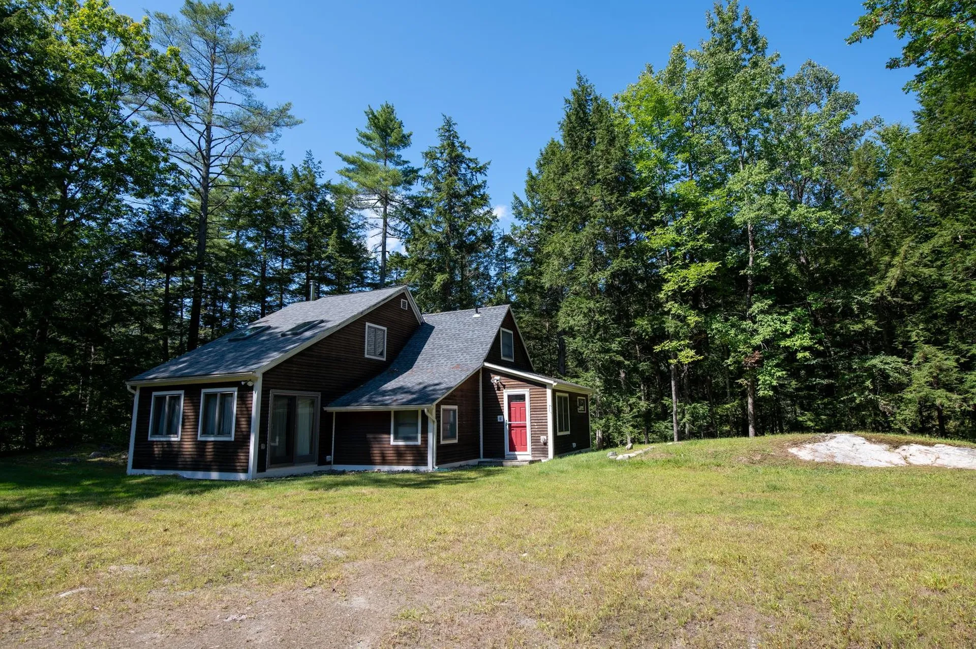 63 Reynolds Lane Jamaica VT 05343