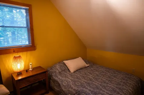 63 Reynolds Lane Jamaica VT 05343