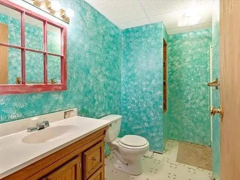 317 Sunset View Lane Isle La Motte VT 05483