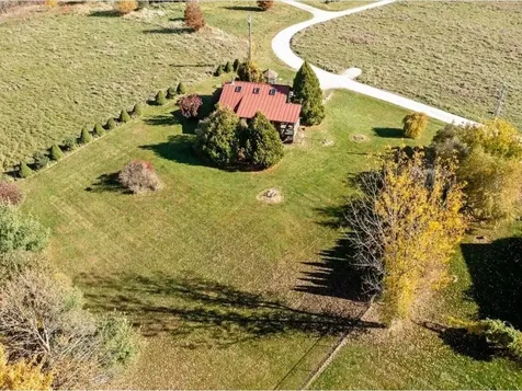 317 Sunset View Lane Isle La Motte VT 05483