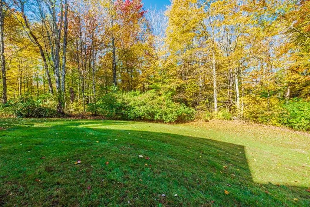 251 Hillcrest Road Manchester VT 05255