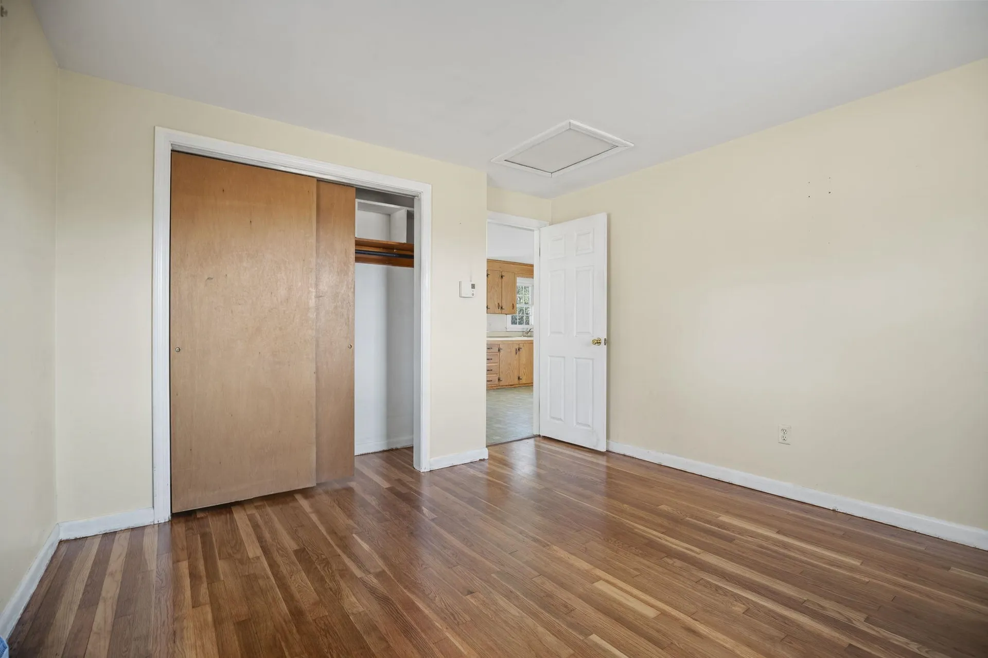 39 Weare Road Hampton Falls NH 03844