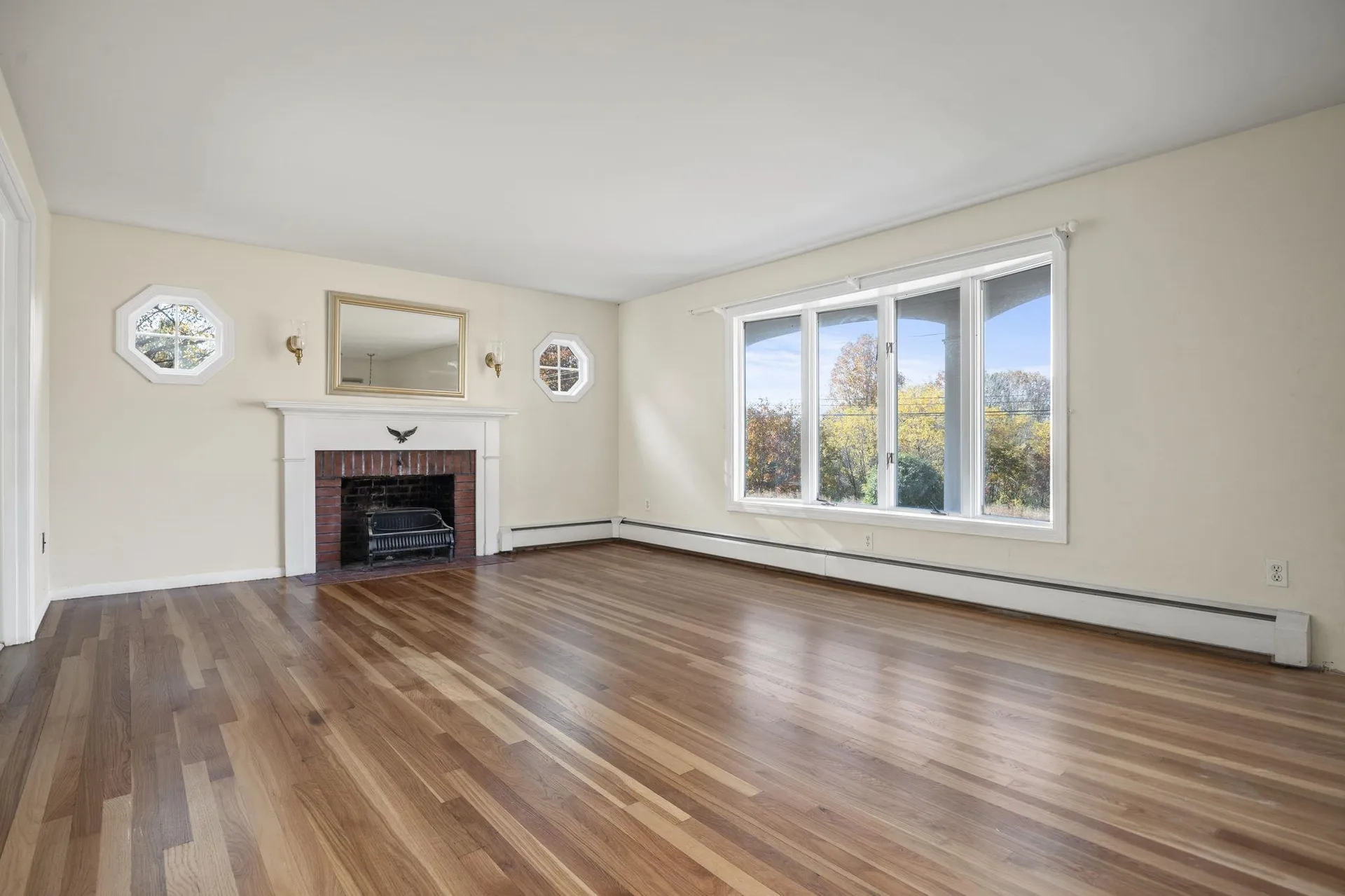 39 Weare Road Hampton Falls NH 03844