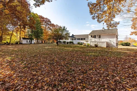 39 Weare Road Hampton Falls NH 03844