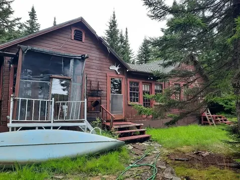 425 Round Pond Road Pittsburg NH 03592
