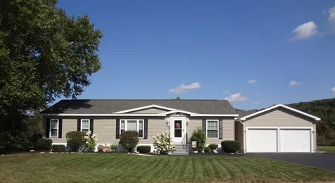 706 Canton Drive Laconia NH 03246