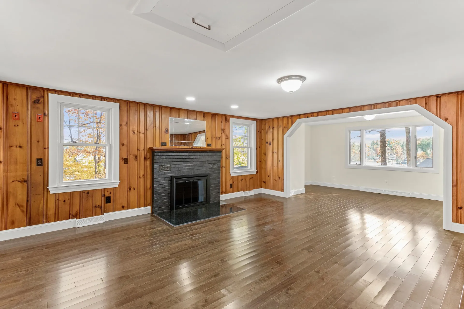 12 Gardner Road Windham NH 03087