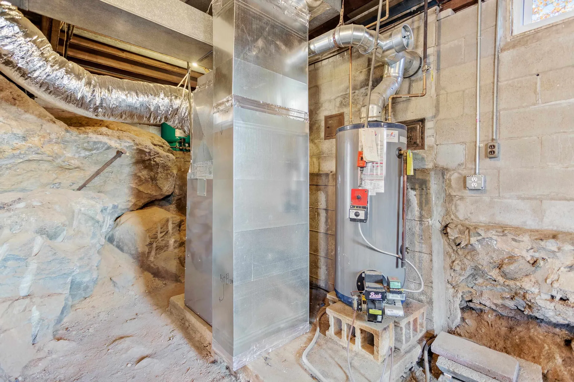 12 Gardner Road Windham NH 03087