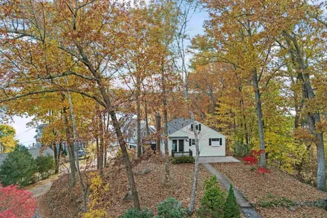 12 Gardner Road Windham NH 03087
