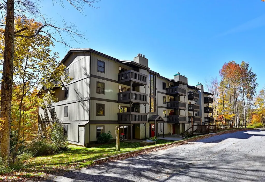 37 Gateway Court Mendon VT 05701
