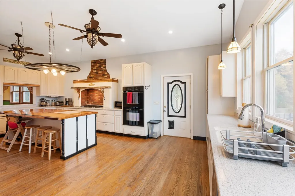 13 Lovell Drive Gilsum NH 03448