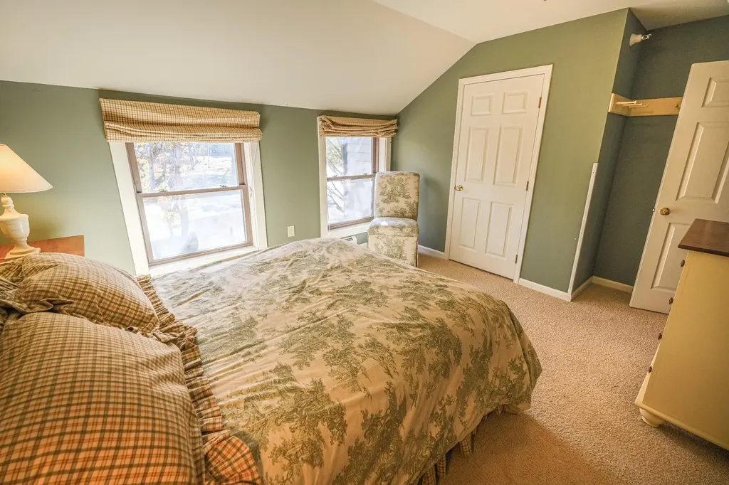 22 Harrison Lane Ludlow VT 05149