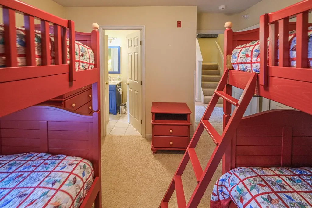 22 Harrison Lane Ludlow VT 05149