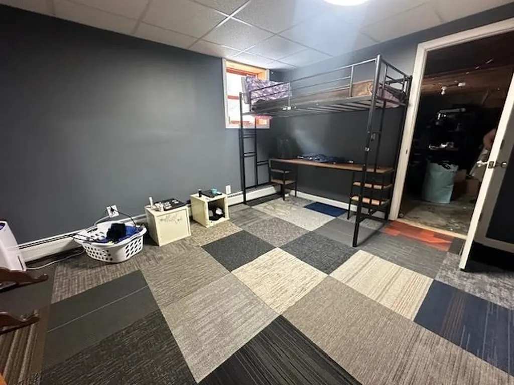 24 Crabapple Lane Hyde Park VT 05655