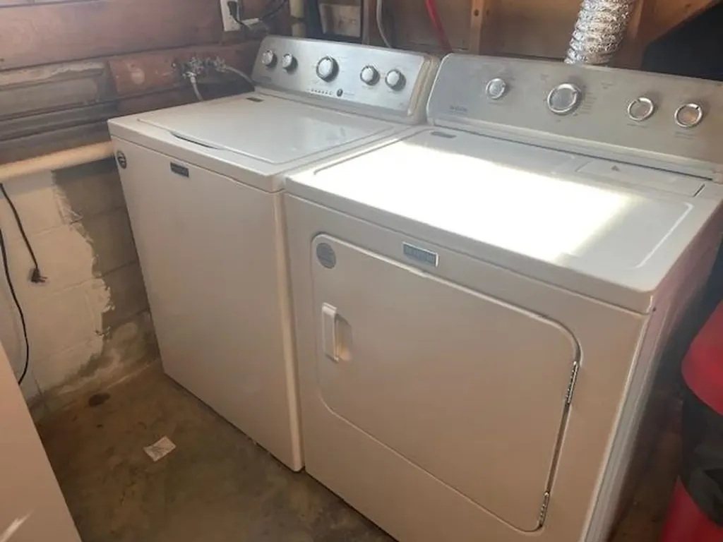 24 Crabapple Lane Hyde Park VT 05655