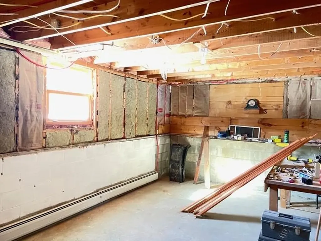 24 Crabapple Lane Hyde Park VT 05655